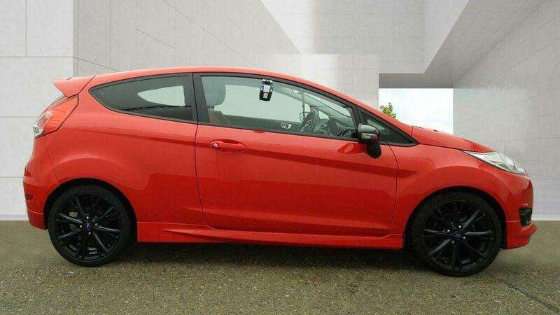 A 2016 FORD FIESTA 1.0T EcoBoost Zetec S Euro 6 (s/s) 3dr A 2016 FORD FIESTA 1.0T EcoBoost Zetec S Euro 6 (s/s) 3dr