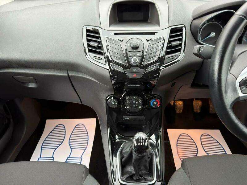 2013 FORD FIESTA 2013 FORD FIESTA