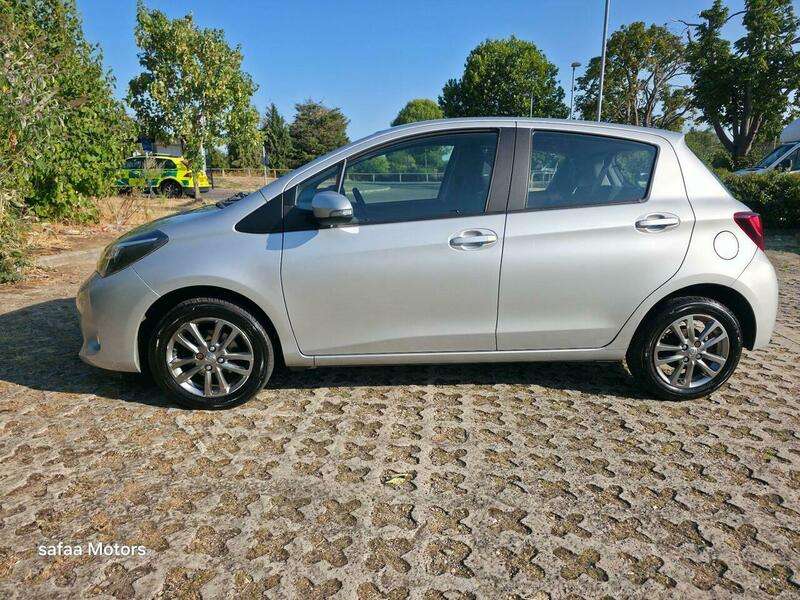 2015 TOYOTA YARIS 2015 TOYOTA YARIS