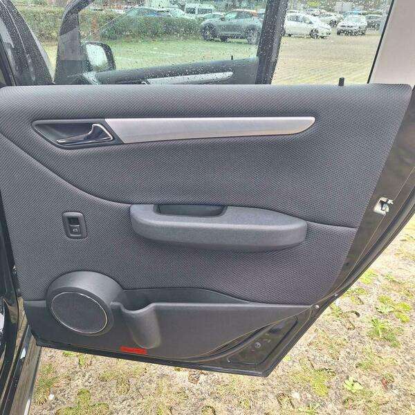 2011 MERCEDES-BENZ B CLASS 2011 MERCEDES-BENZ B CLASS