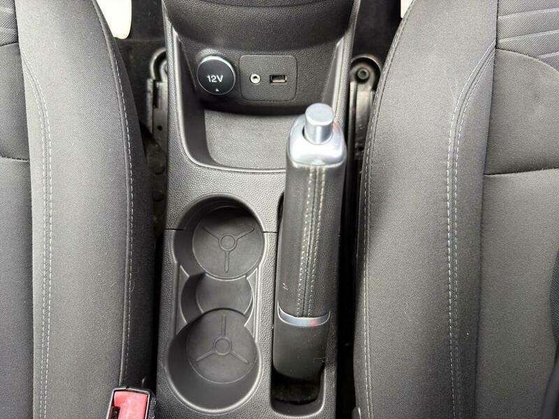 2015 FORD FIESTA 2015 FORD FIESTA