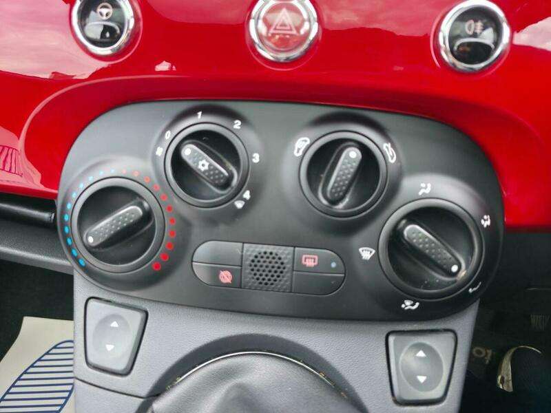 2012 FIAT 500 2012 FIAT 500