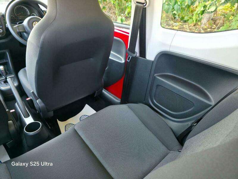 2015 VOLKSWAGEN UP 2015 VOLKSWAGEN UP
