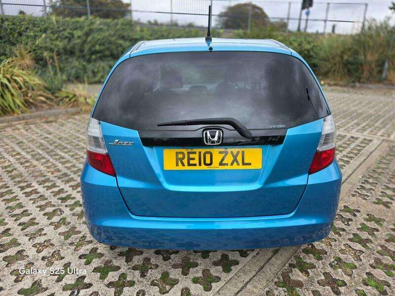 2010 HONDA JAZZ 2010 HONDA JAZZ
