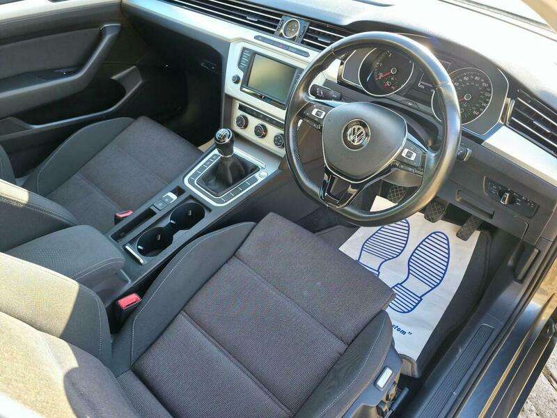 2017 VOLKSWAGEN PASSAT 2017 VOLKSWAGEN PASSAT
