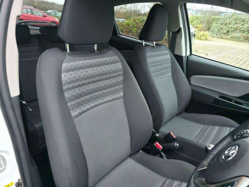 2016 TOYOTA YARIS 2016 TOYOTA YARIS