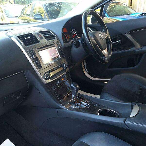 2013 TOYOTA AVENSIS 2013 TOYOTA AVENSIS