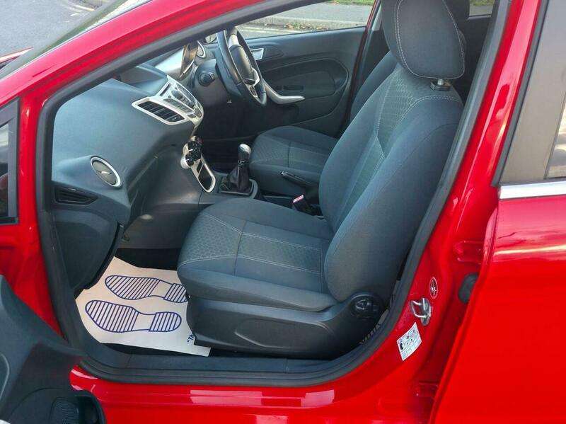 2012 FORD FIESTA 2012 FORD FIESTA