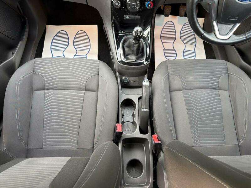 2015 FORD FIESTA 2015 FORD FIESTA