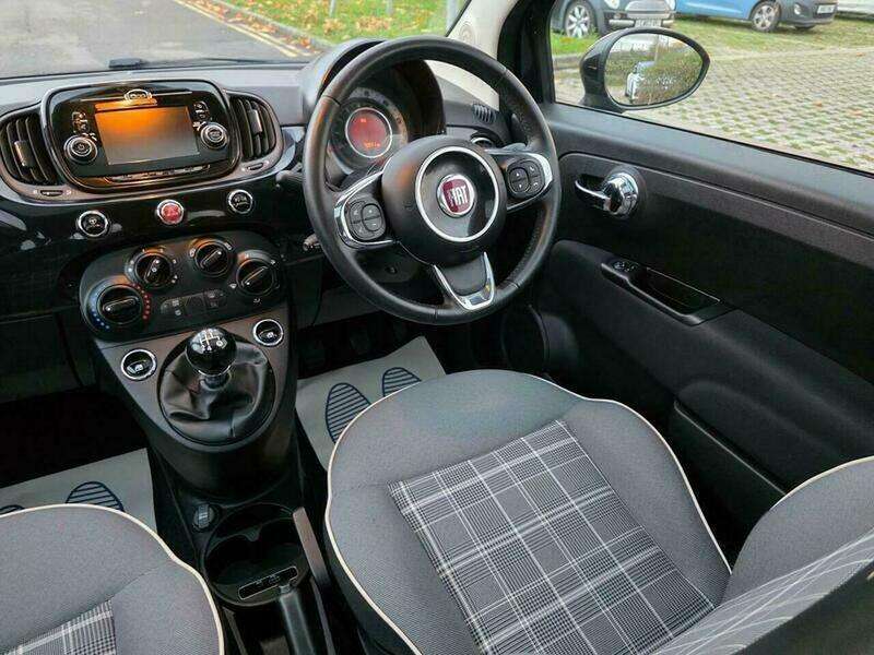 2018 FIAT 500 2018 FIAT 500