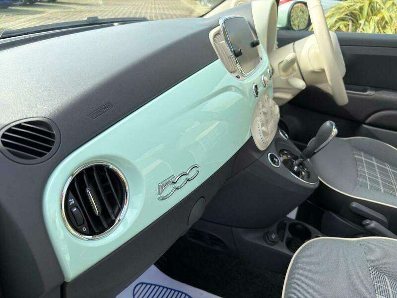 2017 FIAT 500 2017 FIAT 500