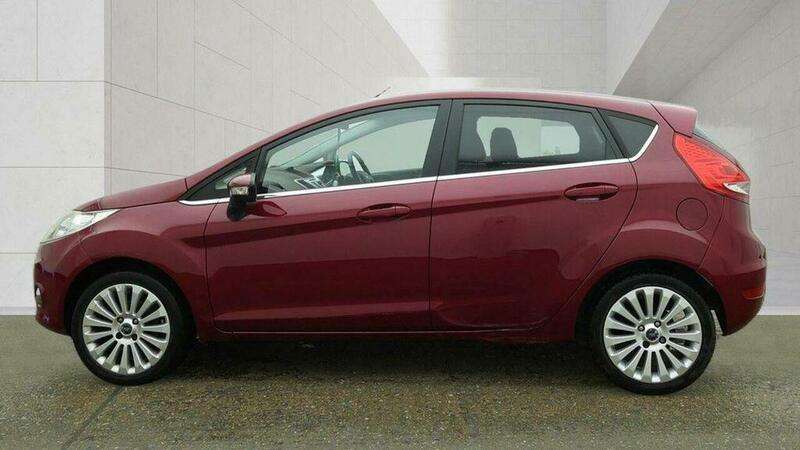 2010 FORD FIESTA 2010 FORD FIESTA
