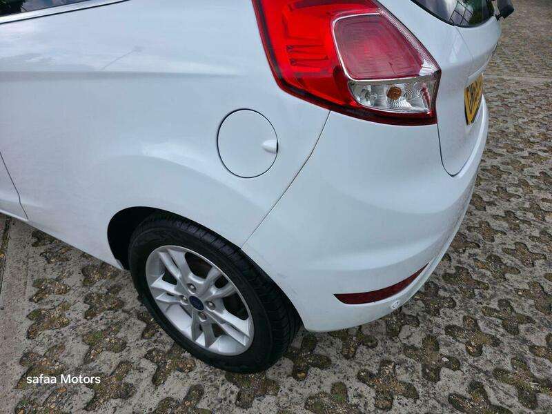 2015 FORD FIESTA 2015 FORD FIESTA
