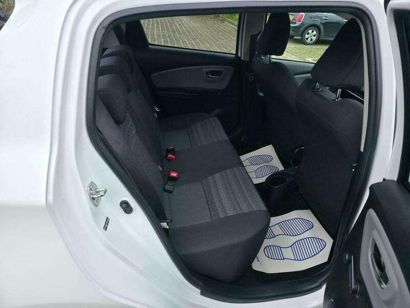 2016 TOYOTA YARIS 2016 TOYOTA YARIS