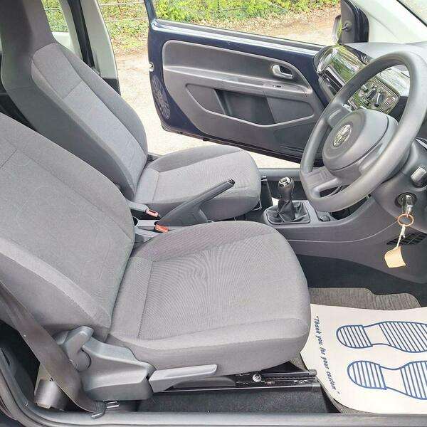 2014 VOLKSWAGEN UP 2014 VOLKSWAGEN UP