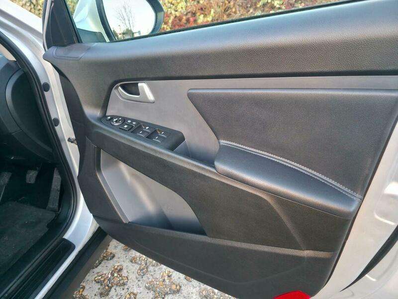 2011 KIA SPORTAGE 2011 KIA SPORTAGE