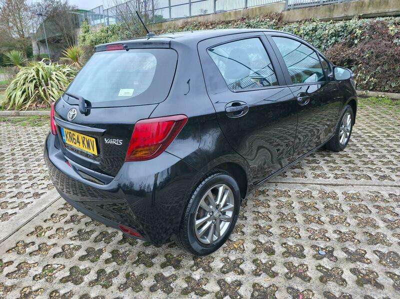 2014 TOYOTA YARIS 2014 TOYOTA YARIS