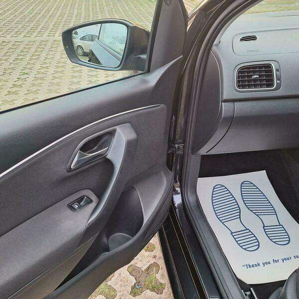 2016 VOLKSWAGEN POLO 2016 VOLKSWAGEN POLO