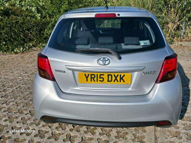 2015 TOYOTA YARIS 2015 TOYOTA YARIS