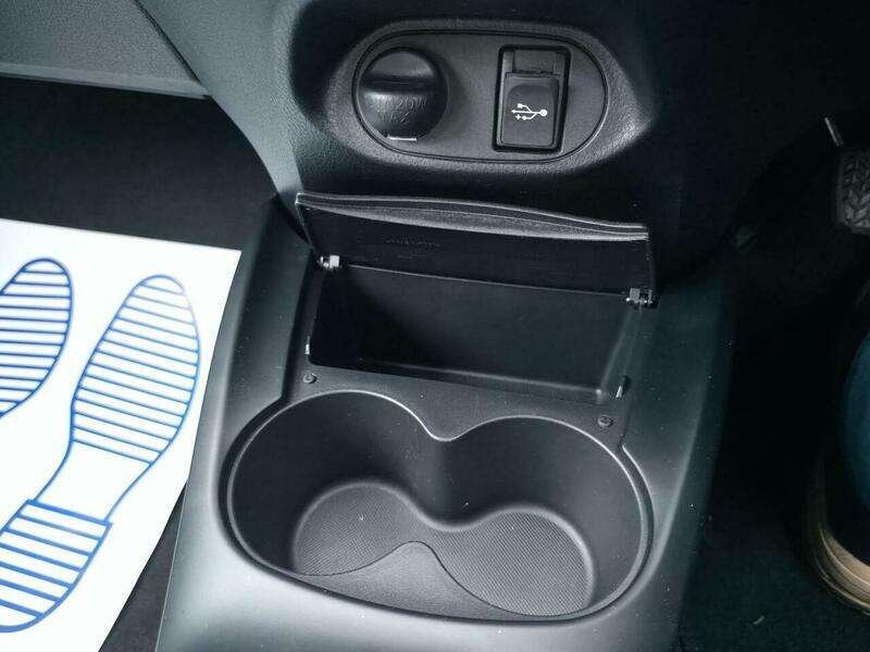 2014 TOYOTA YARIS 2014 TOYOTA YARIS