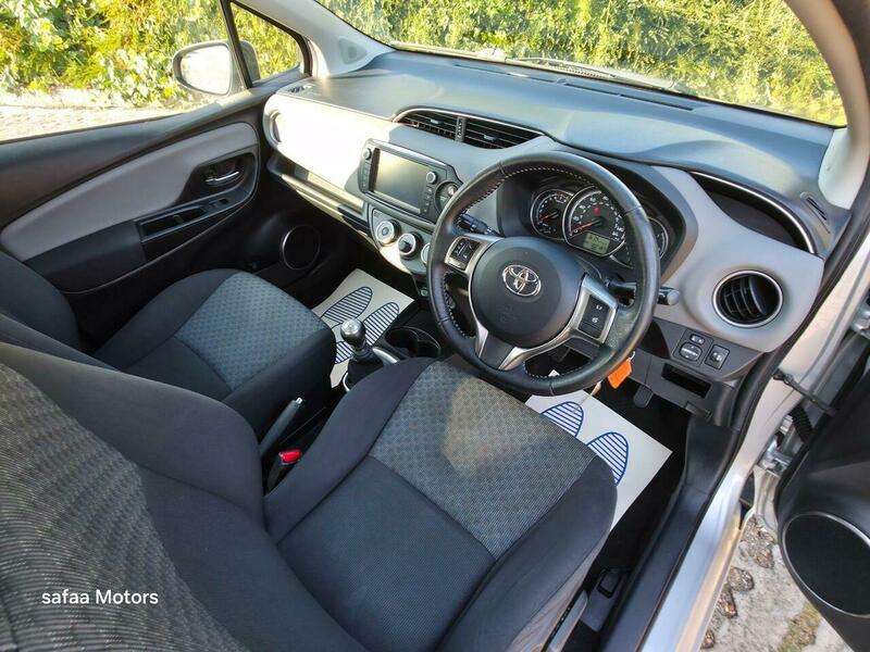 2015 TOYOTA YARIS 2015 TOYOTA YARIS