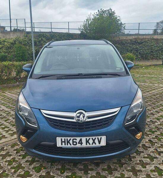 A 2014 VAUXHALL ZAFIRA 1.4i Turbo Exclusiv Euro 6 5dr A 2014 VAUXHALL ZAFIRA 1.4i Turbo Exclusiv Euro 6 5dr