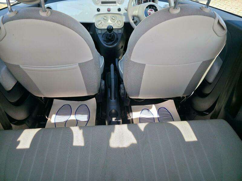 2011 FIAT 500 2011 FIAT 500