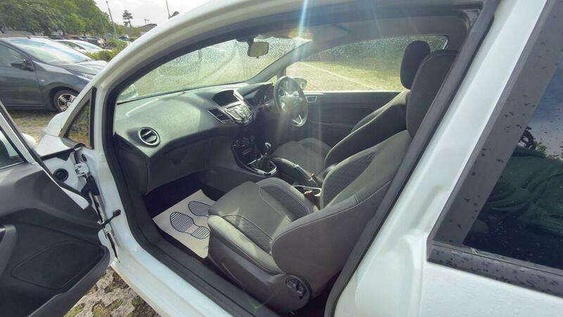 2016 FORD FIESTA 2016 FORD FIESTA