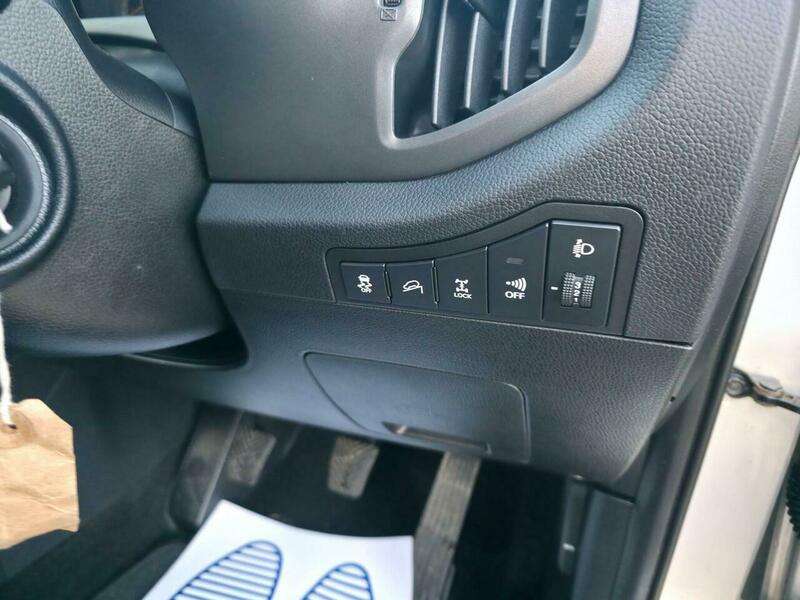 2011 KIA SPORTAGE 2011 KIA SPORTAGE