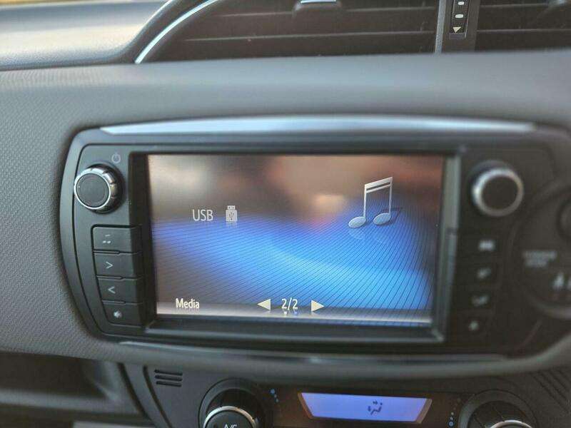 2015 TOYOTA YARIS 2015 TOYOTA YARIS