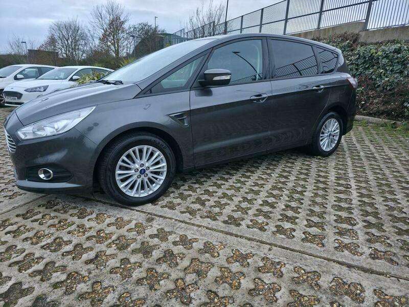 A 2019 FORD S-MAX 2.0 EcoBlue Zetec Auto Euro 6 (s/s) 5dr A 2019 FORD S-MAX 2.0 EcoBlue Zetec Auto Euro 6 (s/s) 5dr