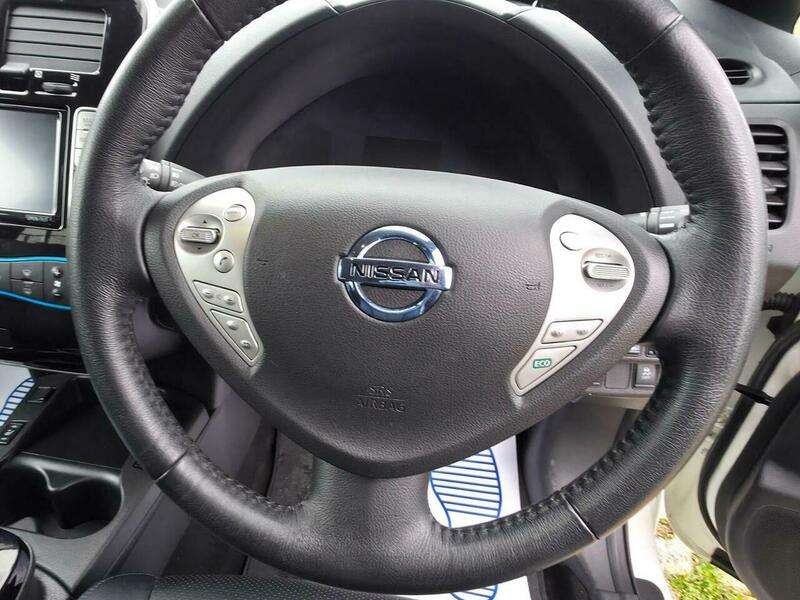 2016 NISSAN LEAF 2016 NISSAN LEAF