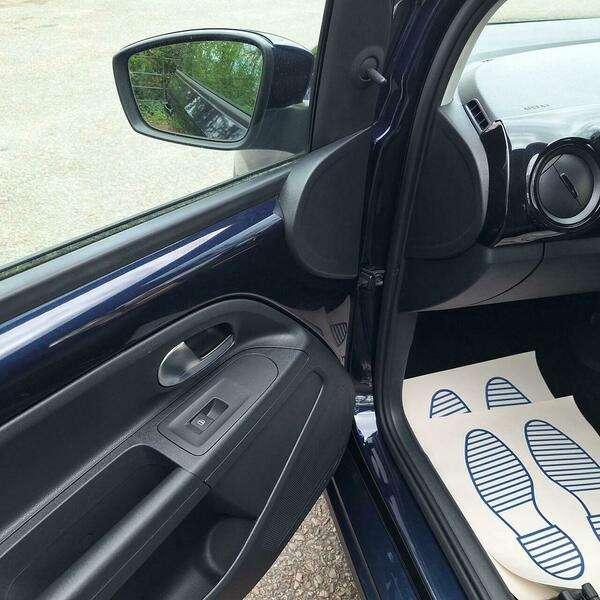 2014 VOLKSWAGEN UP 2014 VOLKSWAGEN UP