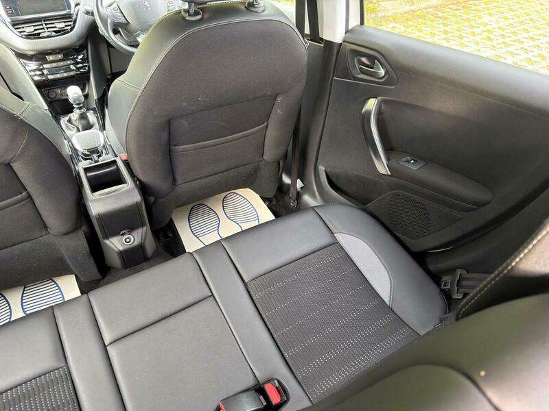 2016 PEUGEOT 2008 2016 PEUGEOT 2008