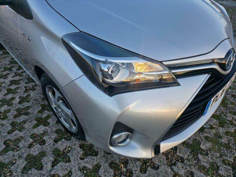 2016 TOYOTA YARIS 2016 TOYOTA YARIS
