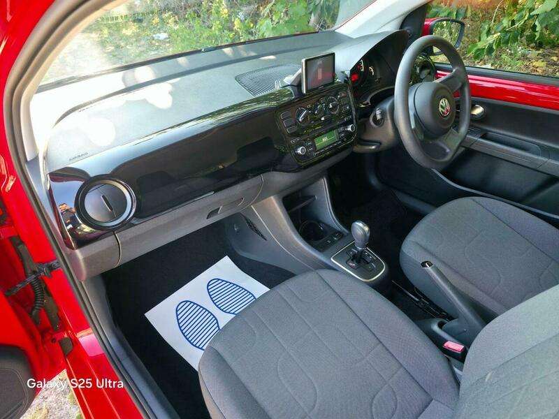 2015 VOLKSWAGEN UP 2015 VOLKSWAGEN UP