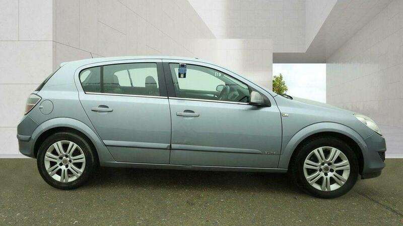 A 2007 VAUXHALL ASTRA 1.8i 16v Elite 5dr A 2007 VAUXHALL ASTRA 1.8i 16v Elite 5dr