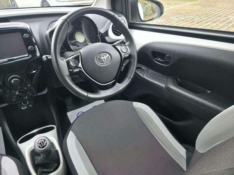 2014 TOYOTA AYGO 2014 TOYOTA AYGO