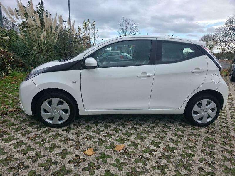 2017 TOYOTA AYGO 2017 TOYOTA AYGO