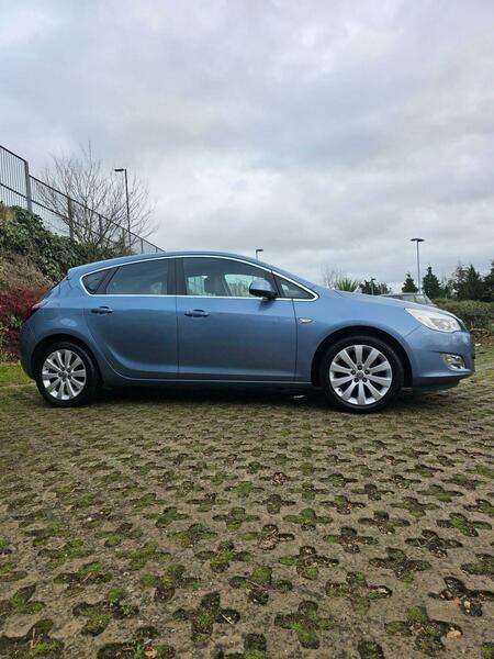 2010 VAUXHALL ASTRA 2010 VAUXHALL ASTRA