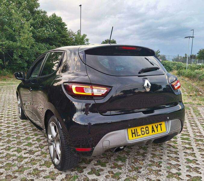 2019 RENAULT CLIO 2019 RENAULT CLIO