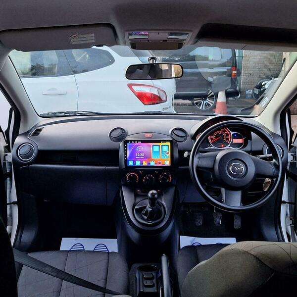 A 2013 MAZDA MAZDA2 1.3 TS Euro 5 3dr (a/c) A 2013 MAZDA MAZDA2 1.3 TS Euro 5 3dr (a/c)