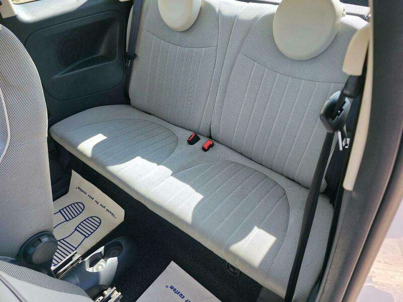 2011 FIAT 500 2011 FIAT 500