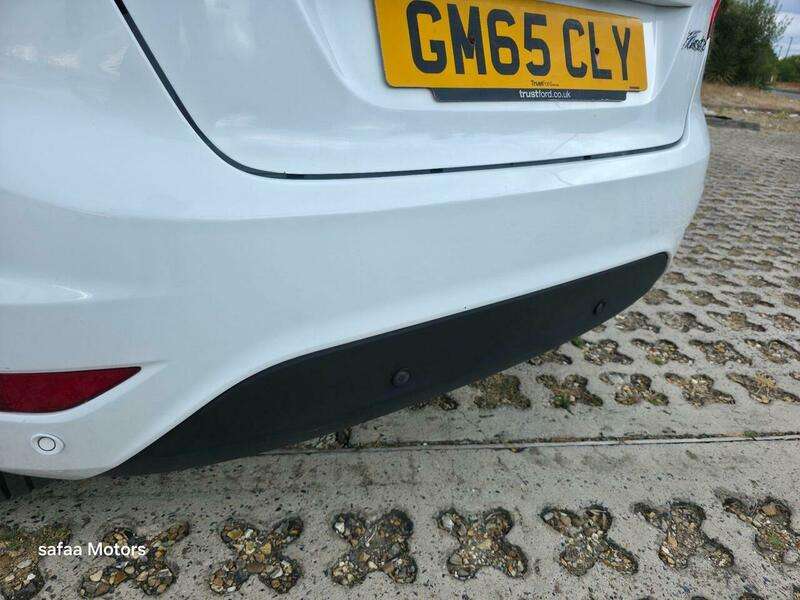 2015 FORD FIESTA 2015 FORD FIESTA