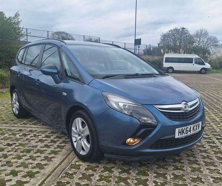 A 2014 VAUXHALL ZAFIRA 1.4i Turbo Exclusiv Euro 6 5dr A 2014 VAUXHALL ZAFIRA 1.4i Turbo Exclusiv Euro 6 5dr