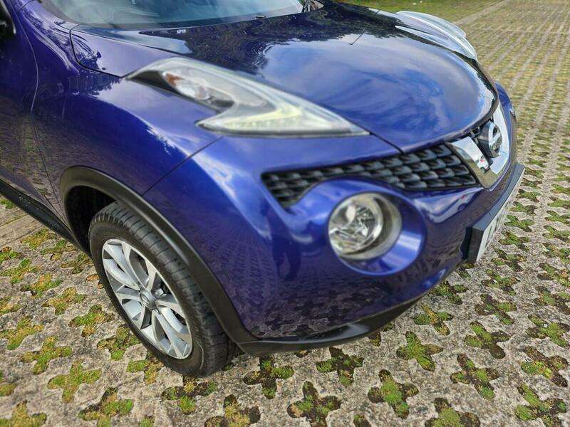 A 2017 NISSAN JUKE 1.6 Tekna XTRON Euro 6 5dr A 2017 NISSAN JUKE 1.6 Tekna XTRON Euro 6 5dr