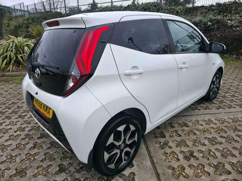 2018 TOYOTA AYGO 2018 TOYOTA AYGO
