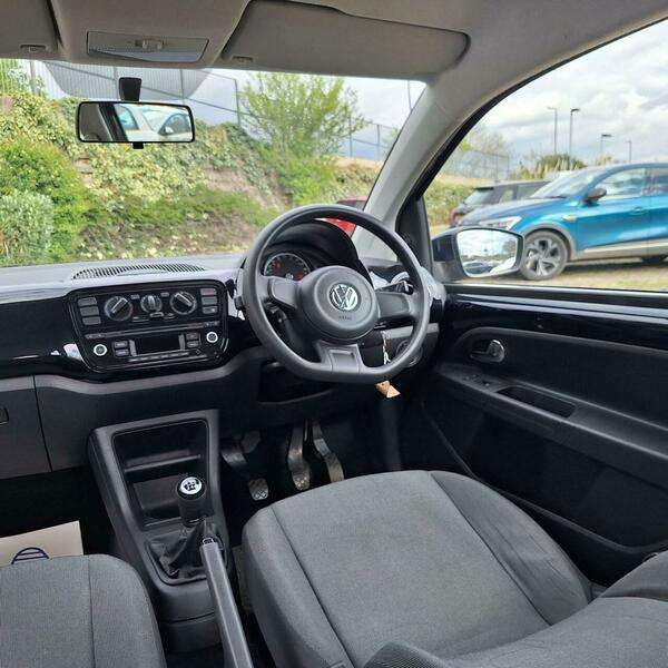 2014 VOLKSWAGEN UP 2014 VOLKSWAGEN UP