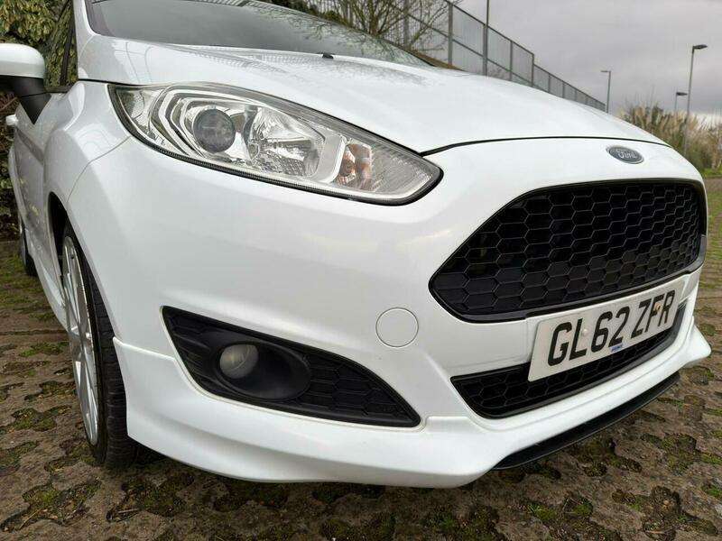 2013 FORD FIESTA 2013 FORD FIESTA