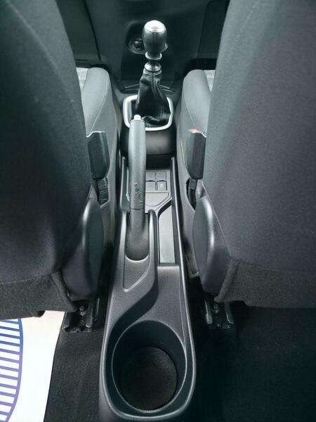 2016 TOYOTA YARIS 2016 TOYOTA YARIS